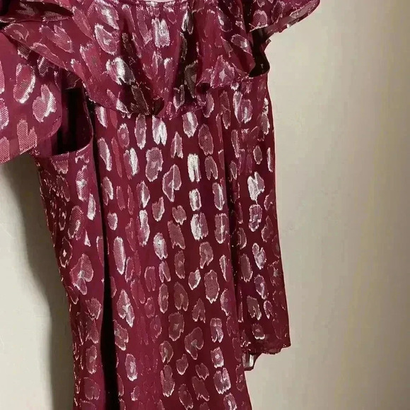 Veronica Beard Benton Top Ruffles One Shoulder Red/Silver‎ Size 8 - Picture 16 of 16